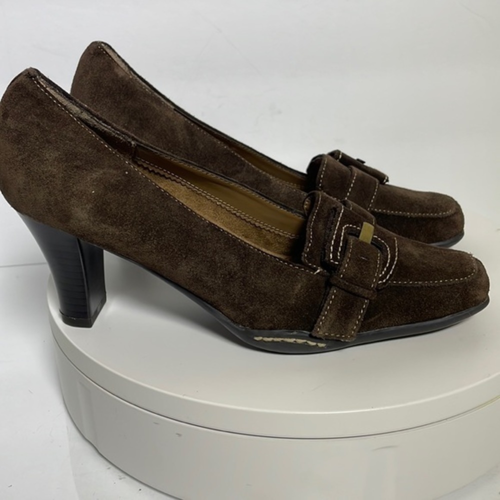 Aerosoles brown heels size 6.5 M
